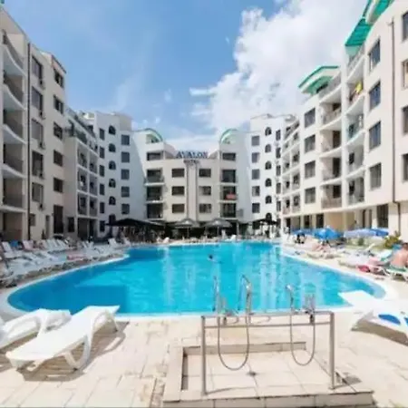 Avalon Studio,sunny Apartment